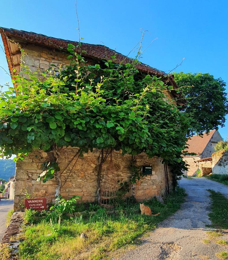 L'Oseraie Du Quercy Calvignac Exterior foto